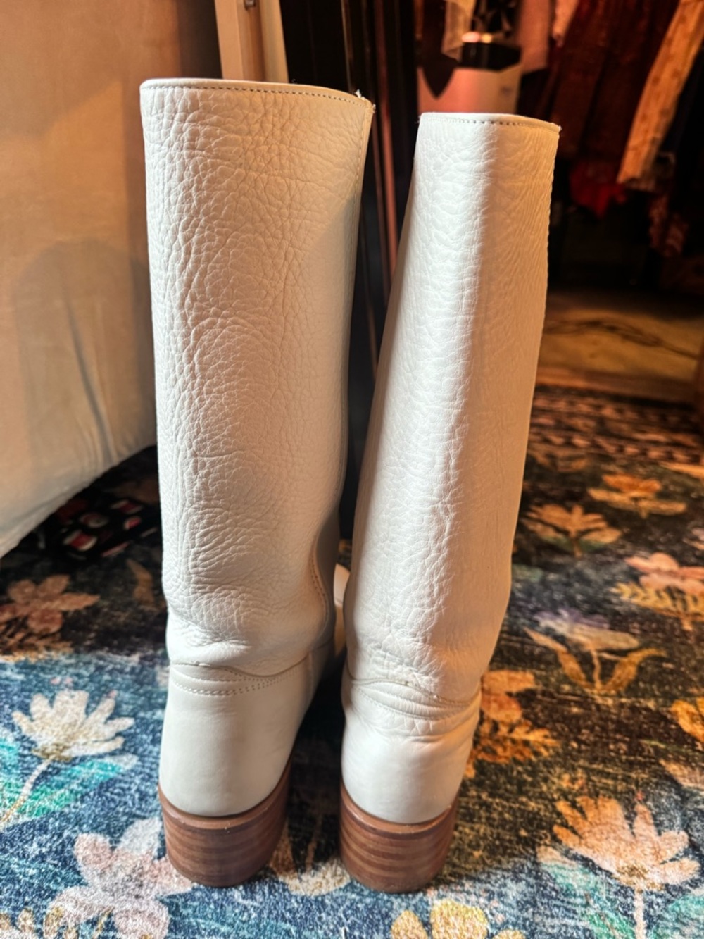 Vintage Frye White Pebbled Leather Mid-Calf Campus Heeled Boots | Made in USA 🇺🇸 - Picture 5 of 15